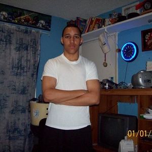 Profile Picture of Cesar Mateo (@mateotwins) on Myspace