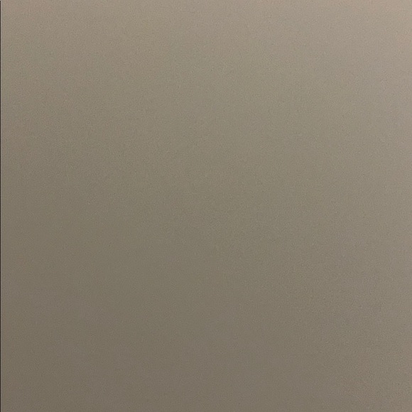 Profile Picture of Campbell Brown (@campbellbrow822) on Poshmark