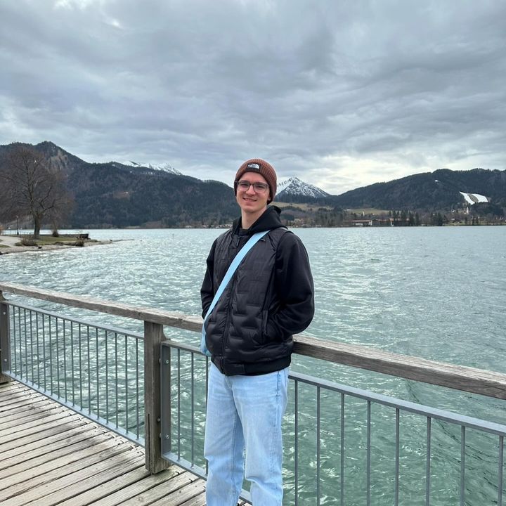 Profile Picture of Alex Klug (@alexklug) on Tiktok