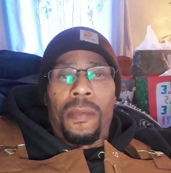 Profile Picture of Gary Jacobs (@g42gmoney) on Poshmark