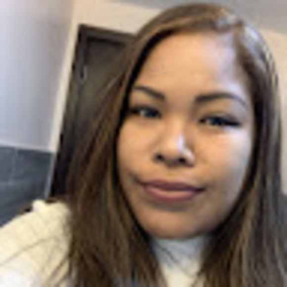 Profile Picture of Amaida Pangelinan (@amaidapangie) on Poshmark