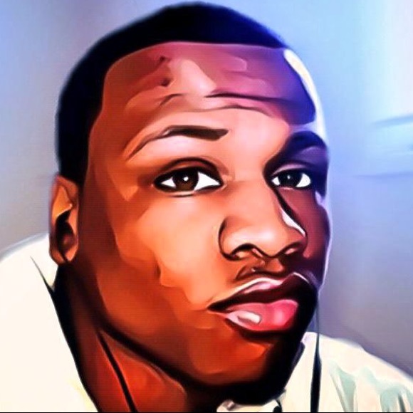 Profile Picture of Tyjaire Keith (@tyjairekeith) on Poshmark
