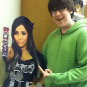 Profile Picture of Thomas Gitchell (@ActorInComing) on Youtube