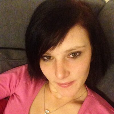 Profile Picture of Lillian Hansen (@lillian1411) on Twitter