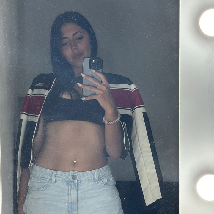 Profile Picture of Vicky 🦋 (@@vickyroberts4) on Tiktok