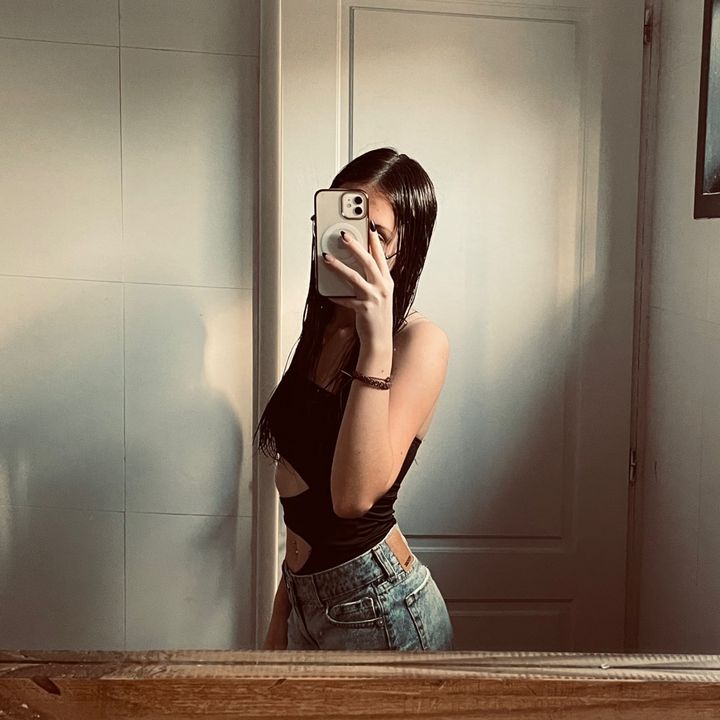 Profile Picture of mar (@mar.cozziii) on Tiktok