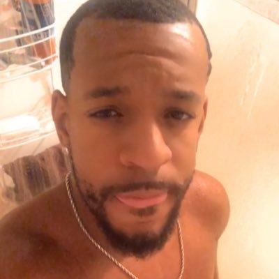 Profile Picture of Jonathan (@Jonathanlyles07) on Twitter