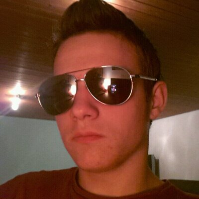 Profile Picture of David Weibel (@Davmen15) on Twitter