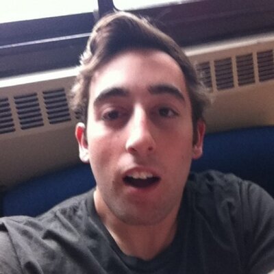 Profile Picture of Thomas Mancini (@weeny_chini) on Twitter