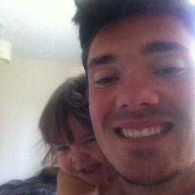 Profile Picture of Darren Robb (@dazz426) on Twitter