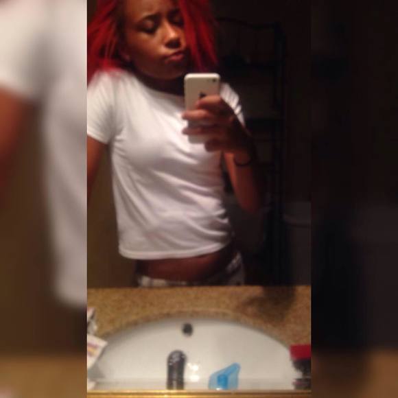 Profile Picture of Kayla Williams (@jkayla__23) on Poshmark