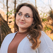 Profile Picture of Hannah Quinn (@hannahqcomedy) on Youtube