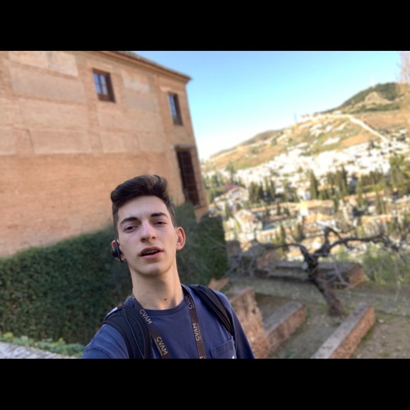 Profile Picture of Mark Burman (@mburman) on Poshmark