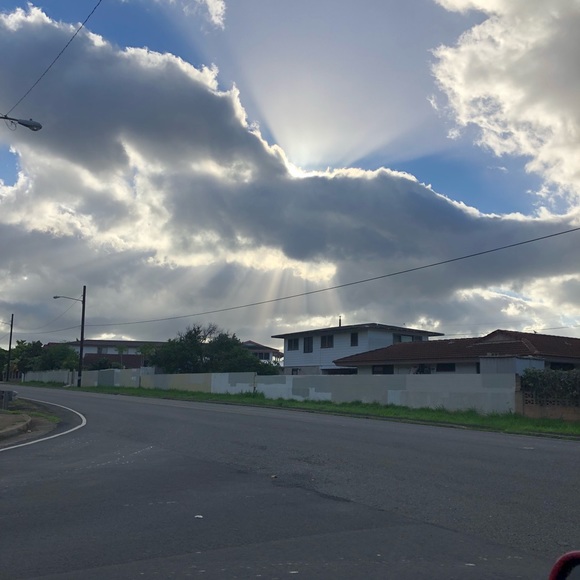 Profile Picture of Chabraun Ahnee (@chabby808) on Poshmark