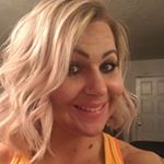 Profile Picture of Jennifer Yeary (@jenny_sue82) on Instagram