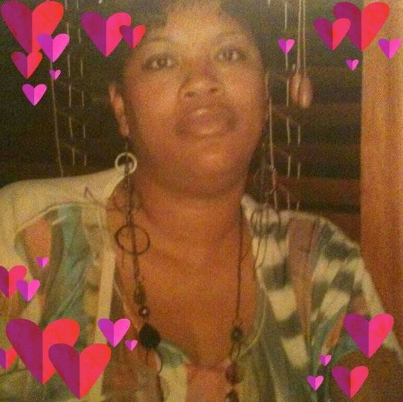 Profile Picture of Belinda ann Windom (@windombelinda) on Poshmark