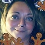 Profile Picture of Angela Dee Larson (@angeladeelarson) on Instagram