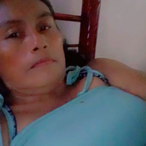 Profile Picture of Iris (@iris.maza) on Tiktok