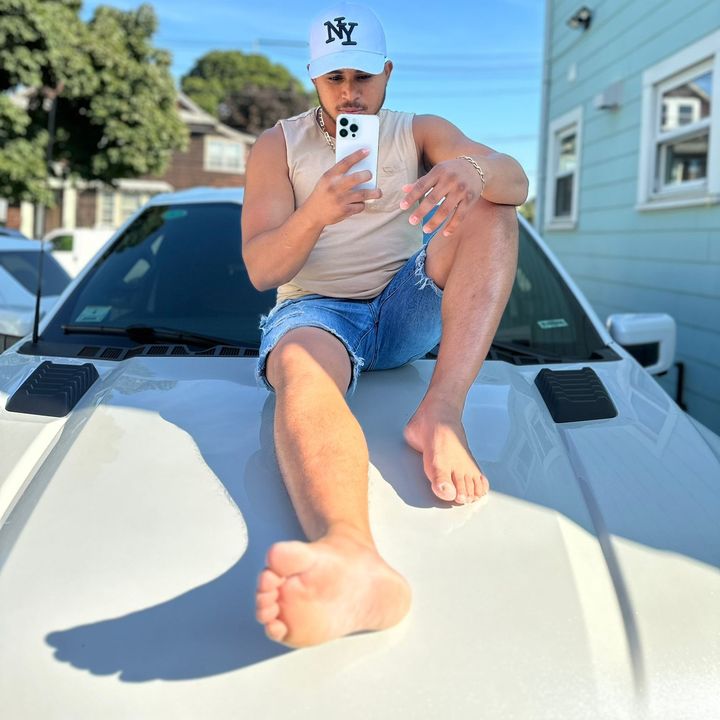 Profile Picture of Jeff Braz (@jeffimbrazz) on Tiktok