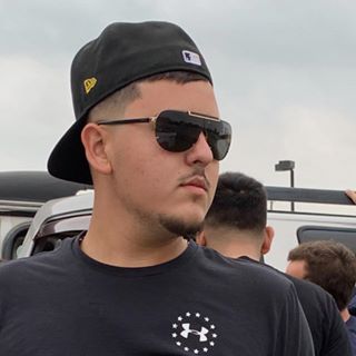 Hugo Robles - Facebook Profile Picture of Hugo Robles (@hugoroblesjr) on Facebook