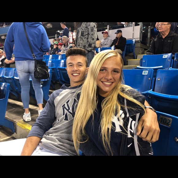 Profile Picture of Alec Tamburri (@avt3) on Poshmark