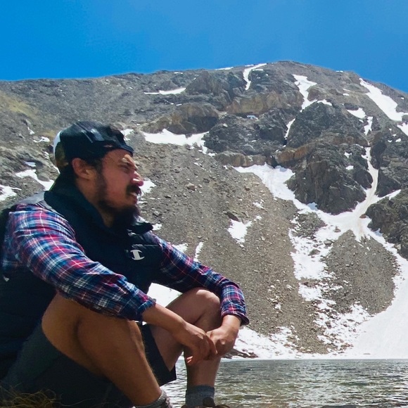 Profile Picture of Guillermo Tello jr (@baazarlord) on Poshmark