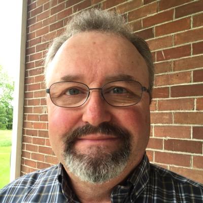 Profile Picture of Arden Schneckenburger (@ardenschneck) on Twitter