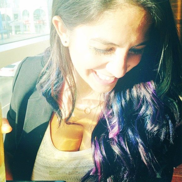 Profile Picture of Mazal Asulin (@mazalasulin) on Poshmark