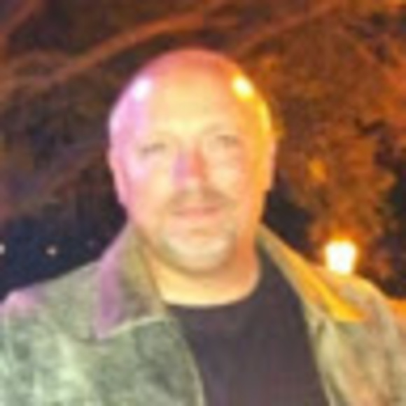 Profile Picture of Matthew Hatfield (@matthewhatfield) on Poshmark