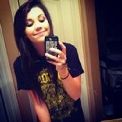 Profile Picture of Llesenia (@lupepalacio) on Twitter