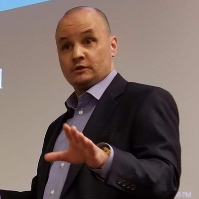 Profile Picture of Mike Farwell (@farwell_WR) on Twitter