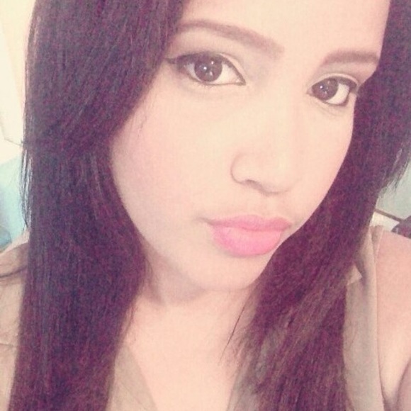 Profile Picture of Aniberlyn Rodriguez (@aniberlyn) on Poshmark