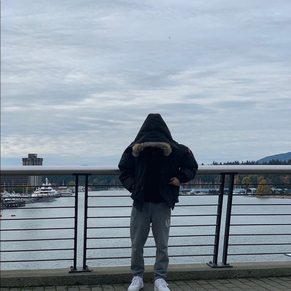 Profile Picture of Maxim Plou (@maxp4) on Poshmark