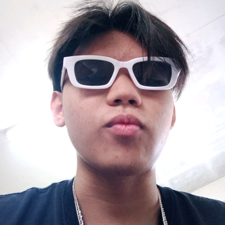 Profile Picture of glennyoyat (@glennyoyat) on Tiktok