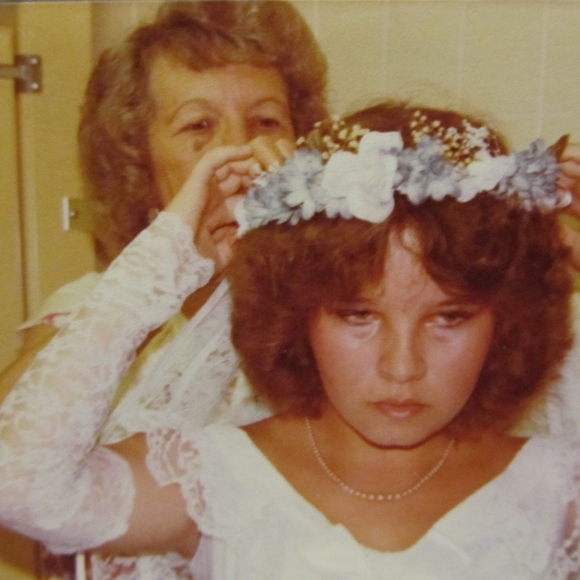 Profile Picture of Rhonda Brown (@shewolff44) on Poshmark