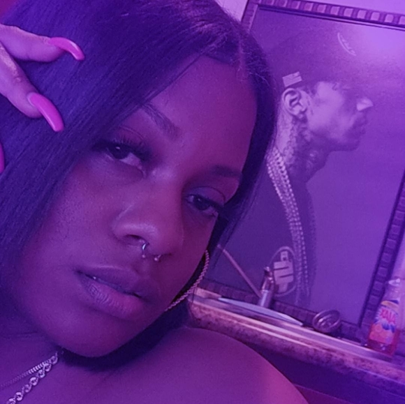 Profile Picture of Jasmine Batts (@jassy22) on Poshmark