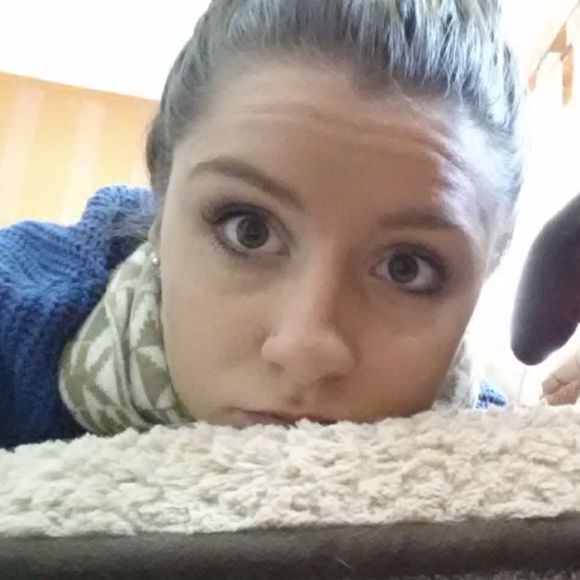 Profile Picture of Megan Tencza (@meganjeant) on Poshmark