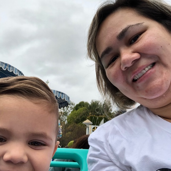 Profile Picture of Stacy Ginette (@gnetstay) on Poshmark