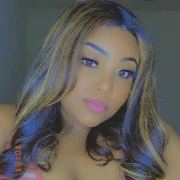 Profile Picture of April Windham (@pretty_ma97) on Poshmark