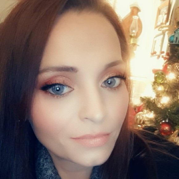 Kasey Summers - Poshmark Profile Picture of Kasey Summers (@kcsummers1123) on Poshmark