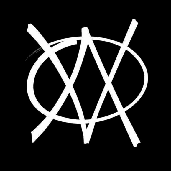 Profile Picture of Maddie Vulcano (@maddi3_vulcan0) on Poshmark