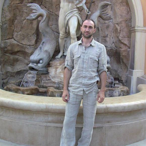 Profile Picture of Andrey Kovalenko (@andreykovalenko) on Poshmark