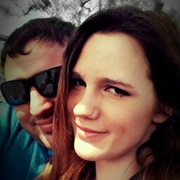 Austin Delcastillo - Poshmark Profile Picture of Austin Delcastillo (@austindelcastil) on Poshmark