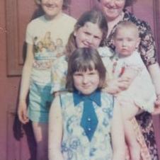 Profile Picture of Debbie Alexander (@debsalex75) on Twitter