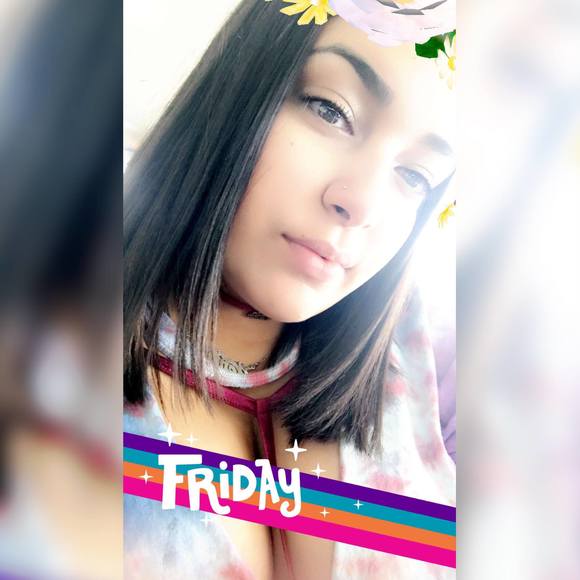 Profile Picture of Nenii Fernandez alberto' (@jenniferf0814) on Poshmark