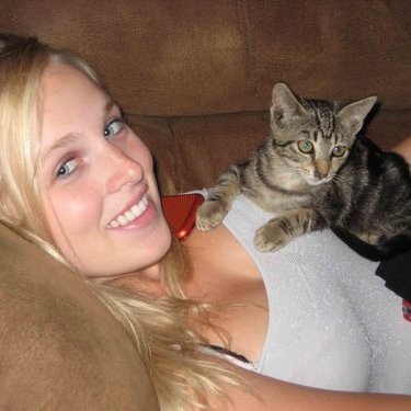 Profile Picture of Jenna Severson (@JennaBeans2) on Twitter