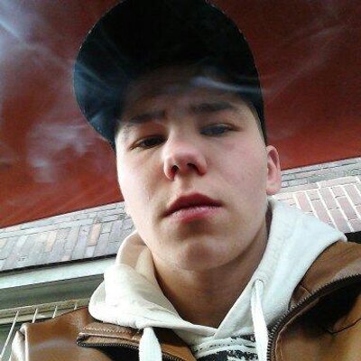 Profile Picture of Ian Neumann (@callofduty18) on Twitter