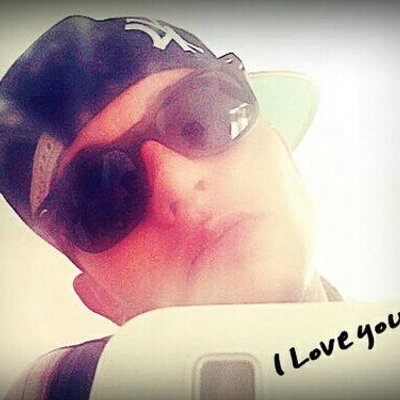 Profile Picture of Scott Sandoval (@skotty19) on Twitter