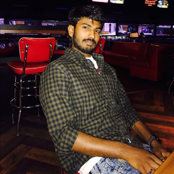 Profile Picture of Srikanth Mummareddy (@mumma1216) on Poshmark