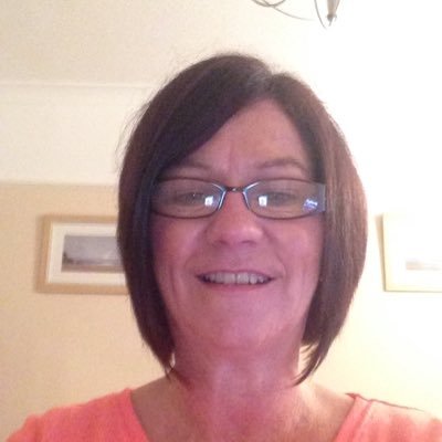 Profile Picture of Lisa Hick (@hick_lisa) on Twitter